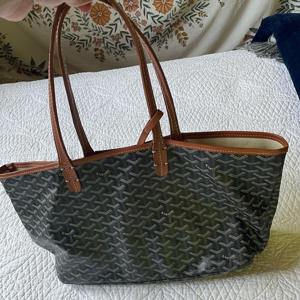 Goyard Artois Bag in Navy blue